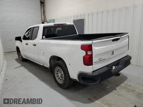 2020 Chevrolet Silverado 1500 Work Truck z VIN 1GCRWAEF9LZ321866, wystawiony jako Copart lot #55169775 z przebiegiem 117 565 mil mil oraz Szkoda całkowita • Salvage title. Historia ofert i sprzedaży dostępna na DreamBid. Obrazek 2.