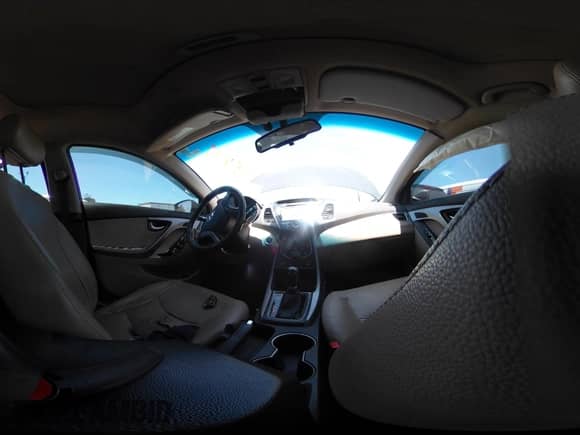 2014 Hyundai Elantra SE с VIN KMHDH4AE0EU067804, выставлен на аукционе IAAI как лот 42562629 с пробегом 131 935 миль миль и . История ставок и продаж доступна на DreamBid. Изображение 18.