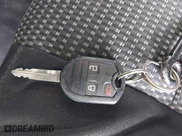 2014 Ford F-150 XL z VIN 1FTEW1CM0EKF06562, wystawiony jako IAAI lot #42603094 z przebiegiem 111 465 mil mil oraz . Historia ofert i sprzedaży dostępna na DreamBid. Obrazek 11.