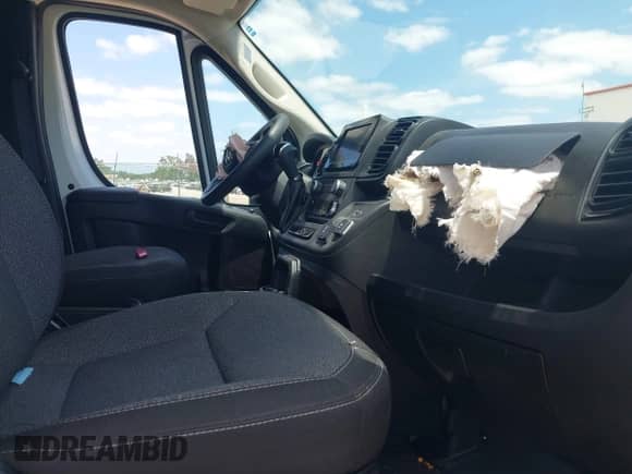 2023 Ram ProMaster Cargo with VIN 3C6LRVBG8PE548461, listed as a IAAI auction lot 42176460 with 32,791 mi miles and . Bid and sale history available at DreamBid. Image 5.