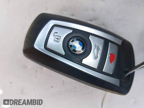 2015 BMW M3 with VIN WBS3C9C59FP804029, listed as a IAAI auction lot 42438618 with 109,817 mi miles and . Bid and sale history available at DreamBid. Image 11.