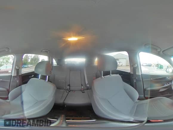 2020 Kia Sorento LX с VIN 5XYPG4A57LG681249, выставлен на аукционе Copart как лот 69971205 с пробегом 80 054 миль миль и На запчасти • Non repairable. История ставок и продаж доступна на DreamBid. Изображение 15.