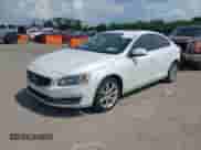 2016 Volvo S60 T5 Drive-E Premier z VIN YV126MFK3G2392567, wystawiony jako IAAI lot #42731679 z przebiegiem 91 321 mil mil oraz . Historia ofert i sprzedaży dostępna na DreamBid. Obrazek 2.