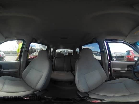 2004 Chevrolet Venture Plus с VIN 1GNDU03E34D259407, выставлен на аукционе IAAI как лот 43375657 с пробегом 79 609 миль миль и . История ставок и продаж доступна на DreamBid. Изображение 18.