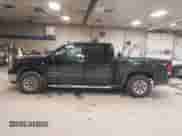 2011 GMC Sierra 1500 SL z VIN 3GTP2UEA0BG191032, wystawiony jako IAAI lot #41362625 z przebiegiem 155 539 mil mil oraz . Historia ofert i sprzedaży dostępna na DreamBid. Obrazek 14.