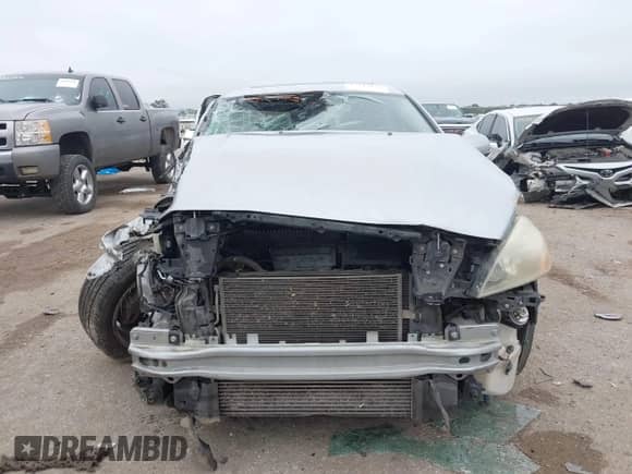 2013 Volvo S60 T5 Premier z VIN YV1612FS8D1212862, wystawiony jako IAAI lot #43112996 z przebiegiem 159 493 mil mil oraz . Historia ofert i sprzedaży dostępna na DreamBid. Obrazek 12.
