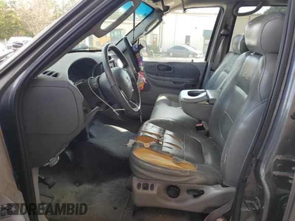 2002 Ford F-150 XLT с VIN 1FTRW07L72KE08265, выставлен на аукционе Copart как лот 84477595 с пробегом 279 293 миль миль и Чистый • Clean title. История ставок и продаж доступна на DreamBid. Изображение 7.