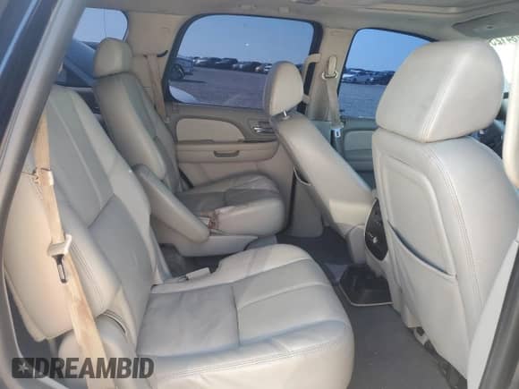 2007 Chevrolet Tahoe LS with VIN 1GNFK13057J382947, listed as a Copart auction lot 52784125 with 264,014 mi miles and Salvage title. Bid and sale history available at DreamBid. Image 10.