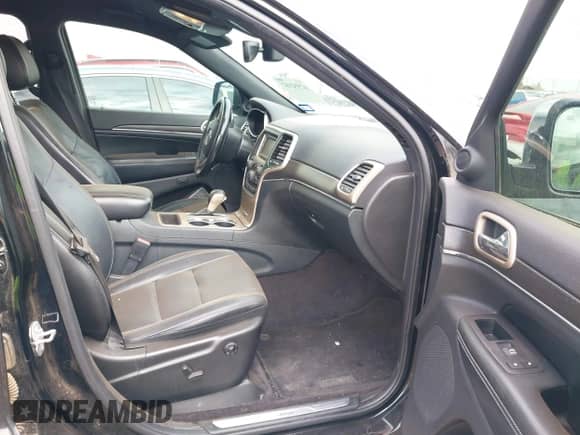 2017 Jeep Grand Cherokee Limited с VIN 1C4RJEBG0HC634138, выставлен на аукционе IAAI как лот 42552187 с пробегом 110 570 миль миль и . История ставок и продаж доступна на DreamBid. Изображение 5.