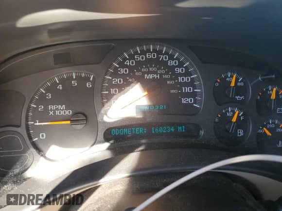 2003 Chevrolet Silverado 1500 LS с VIN 2GCEC19V231311150, выставлен на аукционе Copart как лот 86829905 с пробегом 160 234 миль миль и Чистый • Clean title. История ставок и продаж доступна на DreamBid. Изображение 9.