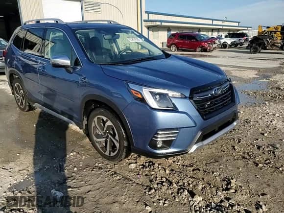 2022 Subaru Forester Touring z VIN JF2SKARC1NH486222, wystawiony jako Copart lot #65854385 z przebiegiem 9 589 mil mil oraz Szkoda całkowita • Salvage title. Historia ofert i sprzedaży dostępna na DreamBid. Obrazek 13.