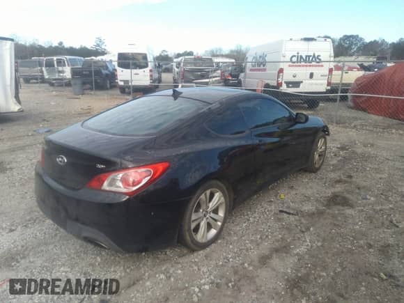 2012 Hyundai Genesis Coupe R-Spec с VIN KMHHT6KD8CU067595, выставлен на аукционе IAAI как лот 41647278 с пробегом 168 372 миль миль и . История ставок и продаж доступна на DreamBid. Изображение 4.