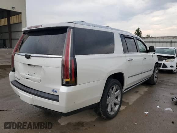 2018 Cadillac Escalade ESV Premium Luxury с VIN 1GYS4JKJ2JR285901, выставлен на аукционе Copart как лот 67825135 с пробегом 136 490 миль миль и Списание • Salvage title. История ставок и продаж доступна на DreamBid. Изображение 3.