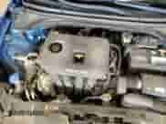 2018 Hyundai Elantra SEL с VIN 5NPD84LF2JH295589, выставлен на аукционе Copart как лот 90016455 с пробегом 27 833 миль миль и Списание • Salvage title. История ставок и продаж доступна на DreamBid. Изображение 15.