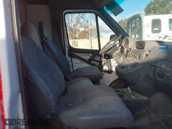 2006 Dodge Sprinter with VIN WD0PD644365929007, listed as a IAAI auction lot 41605041 with 221,956 mi miles and . Bid and sale history available at DreamBid. Image 5.