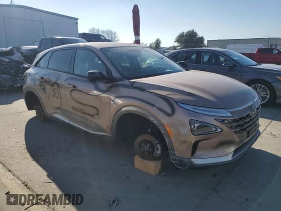 2021 Hyundai NEXO z VIN KM8J74A60MU014730, wystawiony jako Copart lot #87894385 z przebiegiem 35 203 mil mil oraz Szkoda całkowita • Salvage title. Historia ofert i sprzedaży dostępna na DreamBid. Obrazek 4.