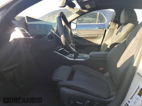 2025 BMW 4 Series 430i xDrive with VIN WBA33FB03SFU06517, listed as a Copart auction lot 45202815 with 6,427 mi miles and Clean title. Bid and sale history available at DreamBid. Image 7.