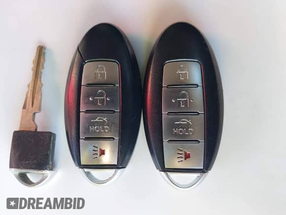 2012 Nissan Maxima SV z VIN 1N4AA5AP0CC811798, wystawiony jako IAAI lot #43360116 z przebiegiem 185 539 mil mil oraz . Historia ofert i sprzedaży dostępna na DreamBid. Obrazek 11.