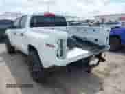 2024 Chevrolet Colorado 4WD Trail Boss с VIN 1GCPTEEKXR1321385, выставлен на аукционе IAAI как лот 42493511 с пробегом 4 929 миль миль и . История ставок и продаж доступна на DreamBid. Изображение 6.