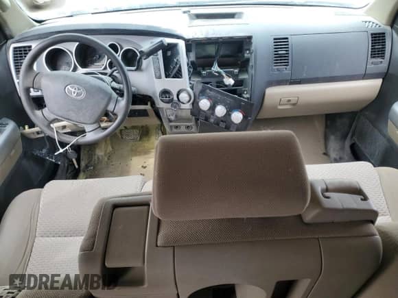 2008 Toyota Tundra с VIN 5TBRT541X8S458645, выставлен на аукционе Copart как лот 51955985 с пробегом Не указан миль и Чистый • Clean title. История ставок и продаж доступна на DreamBid. Изображение 8.