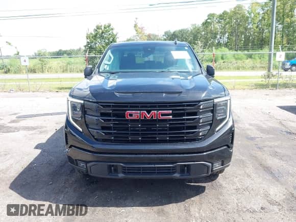 2025 GMC Sierra 1500 Elevation with VIN 3GTPHCEK9SG188468, listed as a IAAI auction lot 42765009 with 10,226 mi miles and . Bid and sale history available at DreamBid. Image 12.