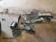 2013 Chevrolet Equinox LTZ z VIN 2GNFLGEK8D6117527, wystawiony jako Copart lot #69172915 z przebiegiem 108 041 mil mil oraz Czysty tytuł • Clean title. Historia ofert i sprzedaży dostępna na DreamBid. Obrazek 13.