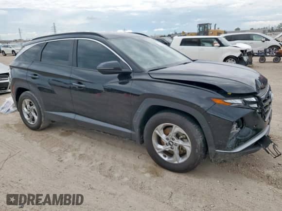 2022 Hyundai Tucson SEL z VIN 5NMJB3AE9NH111826, wystawiony jako Copart lot #67306075 z przebiegiem 35 710 mil mil oraz Szkoda całkowita • Salvage title. Historia ofert i sprzedaży dostępna na DreamBid. Obrazek 4.