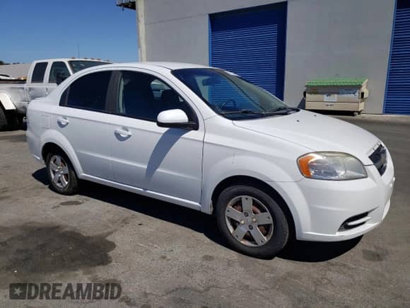 2011 Chevrolet Aveo 1LT z VIN KL1TD5DE0BB159832, wystawiony jako Copart lot #71323334 z przebiegiem 126 448 mil mil oraz Szkoda całkowita • Salvage title. Historia ofert i sprzedaży dostępna na DreamBid. Obrazek 4.