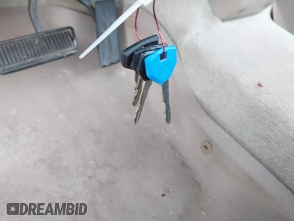 1994 Dodge 1500 z VIN 1B7HC16YXRS728178, wystawiony jako IAAI lot #42295850 z przebiegiem 44 926 mil mil oraz . Historia ofert i sprzedaży dostępna na DreamBid. Obrazek 11.