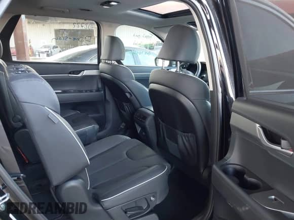 2024 Hyundai Palisade XRT с VIN KM8R34GE2RU794119, выставлен на аукционе IAAI как лот 43240518 с пробегом 9 955 миль миль и . История ставок и продаж доступна на DreamBid. Изображение 8.