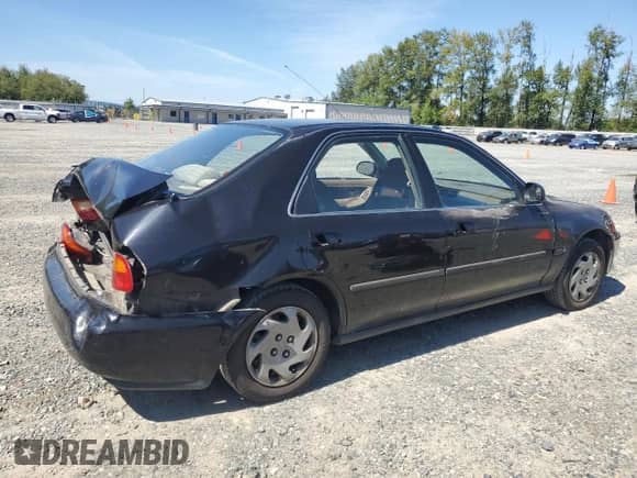 1992 Honda Civic с VIN JHMEH9698NS013436, выставлен на аукционе Copart как лот 69823675 с пробегом 283 443 миль миль и Списание • Salvage title. История ставок и продаж доступна на DreamBid. Изображение 3.