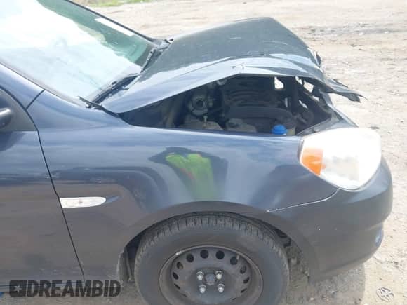 2011 Hyundai Accent GS с VIN KMHCM3AC2BU196123, выставлен на аукционе IAAI как лот 42502210 с пробегом 142 666 миль миль и . История ставок и продаж доступна на DreamBid. Изображение 16.