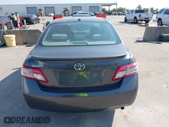 2010 Toyota Camry LE с VIN 4T4BF3EK5AR004995, выставлен на аукционе IAAI как лот 43233838 с пробегом 140 974 миль миль и . История ставок и продаж доступна на DreamBid. Изображение 16.