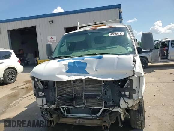 2013 Chevrolet Express Commercial с VIN 1GB0G2CG7D1121712, выставлен на аукционе Copart как лот 65161795 с пробегом 207 645 миль миль и Списание • Salvage title. История ставок и продаж доступна на DreamBid. Изображение 14.