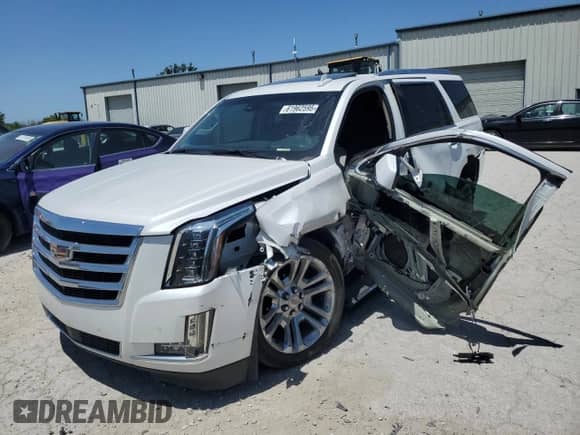 2016 Cadillac Escalade Premium Collection z VIN 1GYS4CKJ4GR475252, wystawiony jako Copart lot #61962595 z przebiegiem 163 361 mil mil oraz Szkoda całkowita • Salvage title. Historia ofert i sprzedaży dostępna na DreamBid. Obrazek 1.