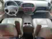 2001 Toyota Tundra Limited z VIN 5TBBT48171S143054, wystawiony jako Copart lot #71740305 z przebiegiem 121 330 mil mil oraz Czysty tytuł • Clean title. Historia ofert i sprzedaży dostępna na DreamBid. Obrazek 8.