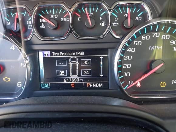 2016 Chevrolet Suburban LS с VIN 1GNSCGKC1GR401795, выставлен на аукционе IAAI как лот 37788293 с пробегом 217 699 миль миль и . История ставок и продаж доступна на DreamBid. Изображение 15.