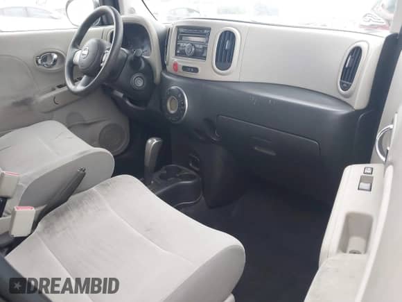 2009 Nissan Cube SL с VIN JN8AZ28R89T108472, выставлен на аукционе IAAI как лот 42806549 с пробегом 125 170 миль миль и . История ставок и продаж доступна на DreamBid. Изображение 5.