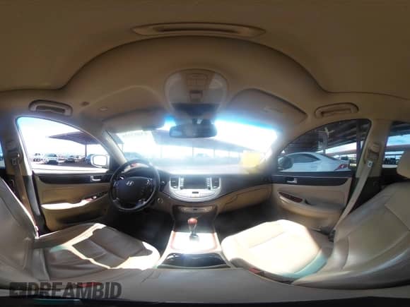 2013 Hyundai Genesis 3.8L с VIN KMHGC4DD5DU251150, выставлен на аукционе IAAI как лот 43093928 с пробегом 143 753 миль миль и . История ставок и продаж доступна на DreamBid. Изображение 24.