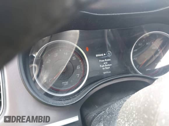 2019 Dodge Charger SXT with VIN 2C3CDXBG5KH699018, listed as a IAAI auction lot 42776124 with 127,773 mi miles and . Bid and sale history available at DreamBid. Image 7.