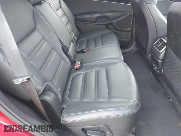 2016 Kia Sorento SXL z VIN 5XYPKDA5XGG116370, wystawiony jako IAAI lot #41663932 z przebiegiem 139 531 mil mil oraz . Historia ofert i sprzedaży dostępna na DreamBid. Obrazek 8.