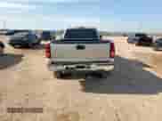 2004 Chevrolet Silverado 3500 SRW с VIN 1GCHK33264F203747, выставлен на аукционе Copart как лот 59185915 с пробегом 255 977 миль миль и Списание • Salvage title. История ставок и продаж доступна на DreamBid. Изображение 6.
