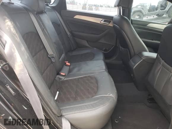 2017 Hyundai Sonata Limited with VIN 5NPE34AB4HH584387, listed as a Copart auction lot 86867084 with 89,609 mi miles and Salvage title. Bid and sale history available at DreamBid. Image 10.