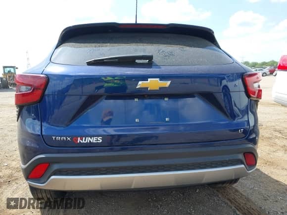 2024 Chevrolet Trax LT с VIN KL77LHE29RC108219, выставлен на аукционе IAAI как лот 42538872 с пробегом 23 626 миль миль и . История ставок и продаж доступна на DreamBid. Изображение 16.