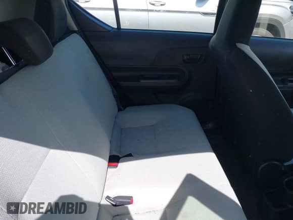 2016 Toyota Prius One z VIN JTDKDTB32G1127732, wystawiony jako IAAI lot #42254939 z przebiegiem 51 919 mil mil oraz . Historia ofert i sprzedaży dostępna na DreamBid. Obrazek 8.