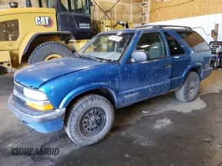 2000 Chevrolet Blazer LS с VIN 1GNCT18W6YK232581, выставлен на аукционе Copart как лот 60684535 с пробегом 187 093 миль миль и Чистый • Clean title. История ставок и продаж доступна на DreamBid. Изображение 1.