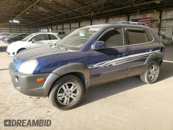 2007 Hyundai Tucson SE with VIN KM8JN12D77U640023, listed as a Copart auction lot 68378575 with 193,625 mi miles and Salvage title. Bid and sale history available at DreamBid. Image 1.