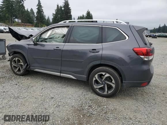 2022 Subaru Forester Touring z VIN JF2SKARC0NH529366, wystawiony jako Copart lot #70716275 z przebiegiem 108 830 mil mil oraz Szkoda całkowita • Salvage title. Historia ofert i sprzedaży dostępna na DreamBid. Obrazek 2.