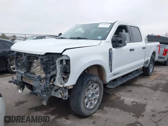 2024 Ford F-250 XL с VIN 1FT7W2BT8REC67547, выставлен на аукционе IAAI как лот 41260449 с пробегом 25 964 миль миль и . История ставок и продаж доступна на DreamBid. Изображение 2.