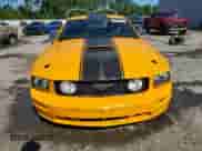 2007 Ford Mustang GT Deluxe z VIN 1ZVFT82H175224035, wystawiony jako Copart lot #65932575 z przebiegiem 126 200 mil mil oraz Szkoda całkowita • Salvage title. Historia ofert i sprzedaży dostępna na DreamBid. Obrazek 5.
